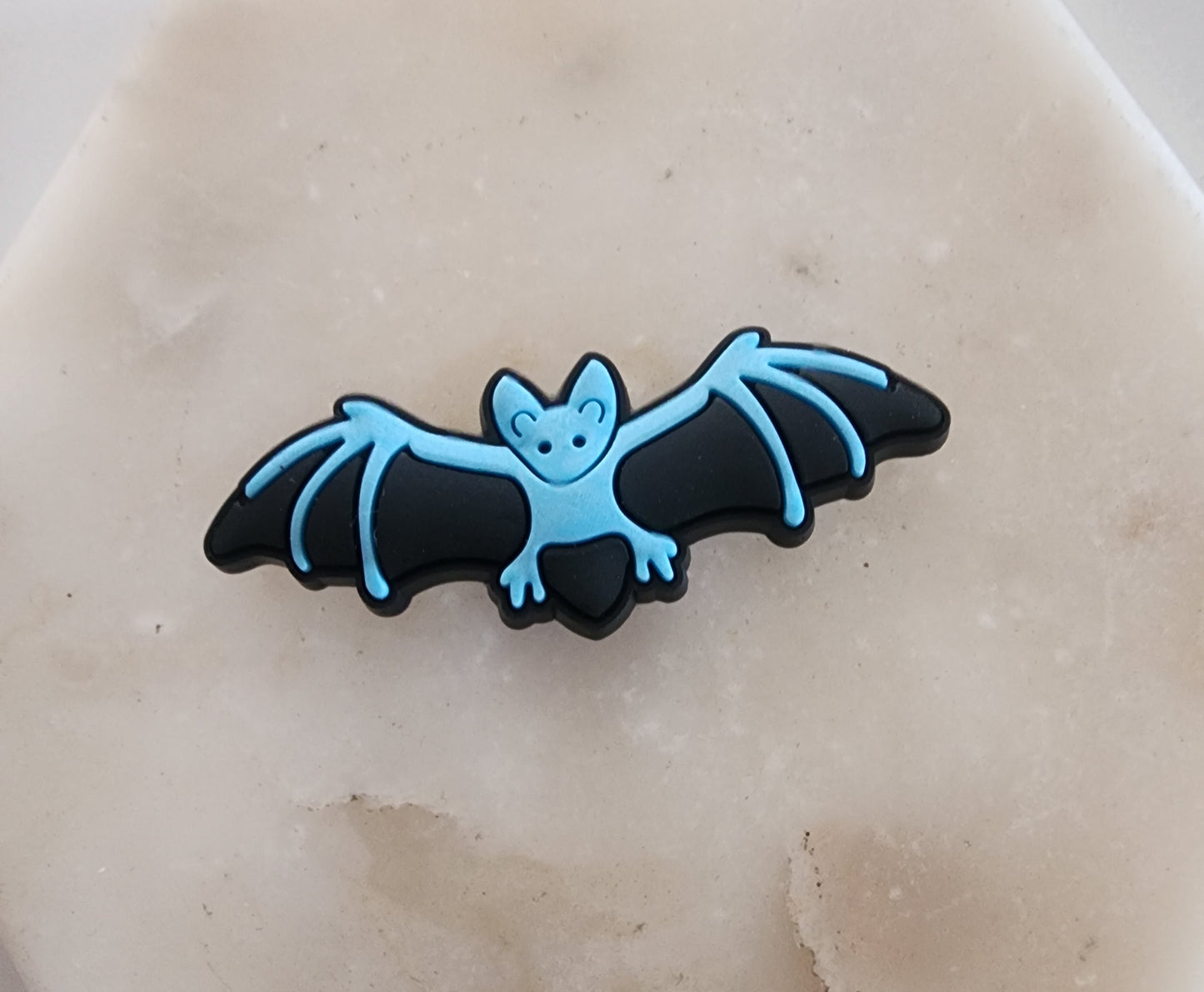Bat - blue